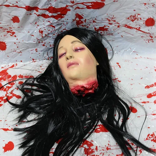 Vista 21 de Decoraciones colgantes de cabeza dividida para Halloween, cuerpo sangriento aterrador, cuerpo sangriento, tamaño real, real, accesorios de colgante