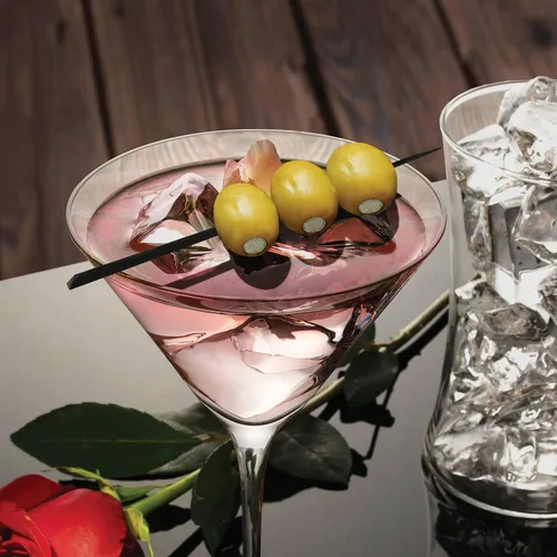 Vista 4 de Party Essentials Elegantes pinchos de aperitivo Martini Cocktail mantiene los ingredientes unidos, púas de prisma de 4 pulgadas, negro, 500