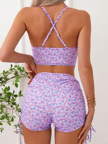 Vista 2 de WDIRARA Traje de baño de dos piezas con estampado floral y cordón cruzado lateral para mujer