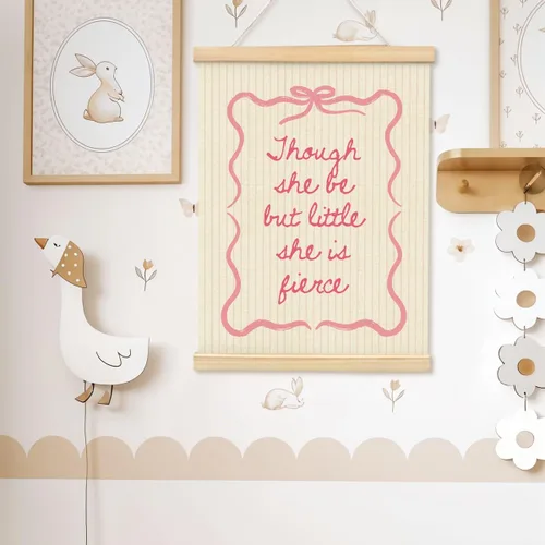 Vista 4 de Wheatwin Decoración de habitación de niñas, colgador de póster de madera para bebé, coqueta de lazo rosa, decoración de pared femenina de moda, 12 x
