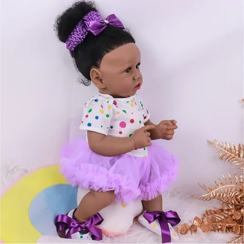Vista 6 de kgniess - Muñecas de bebé recién nacidas realistas, niña negra, muñeca realista de silicona de 22 pulgadas, muñeca recién nacida afroamericana