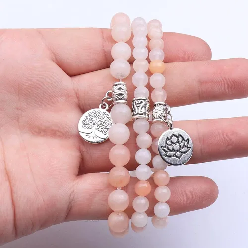 Vista 4 de UEUC 7 - Brazalete curativo de 7 chakras de hematita para mujer, juego de brazalete difusor con dije de flor de loto para yoga o reiki, brazalete