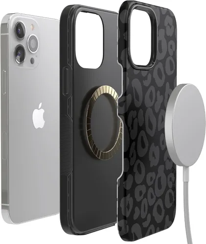 Vista 3 de Casely Funda para iPhone 13 Pro Max Into The Wild Leopardo negro Compatible con MagSafe Diseño protector audaz