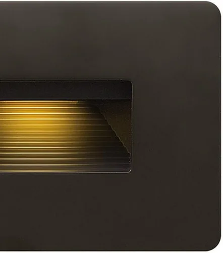 Vista 4 de Hinkley Iluminación de paisaje Luna 58508BZ - Luz horizontal de 120 V, clasificación húmeda, LED integrado 2700K, voltaje de línea, regulable bronce