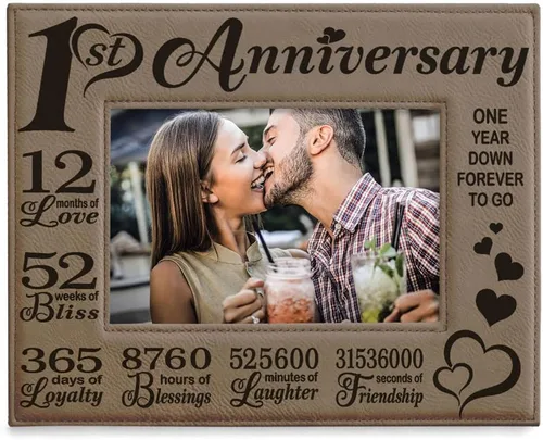 Vista 9 de KATE POSH Marco de fotos de cuero grabado para el primer aniversario – Regalos para pareja, regalos para él, regalo para ella, aniversario de papel