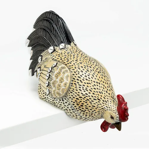 Vista 2 de Abbott Collection Peering Rooster - Beige y Negro (12" Largo)