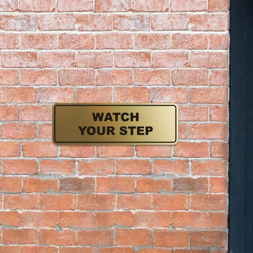 Vista 8 de Signs ByLITA Letrero estándar para pared o puerta con texto en inglés «Watch Your Step», señalización de salud y seguridad (negro), mediano