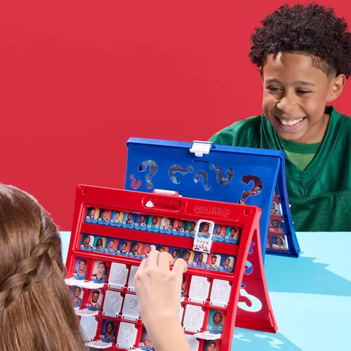 Vista 6 de Adivina quién? Juego de mesa edición NFL Juego de mesa NFL oficialmente licenciado para niños y familias A partir de 6 años 2 jugadores 15
