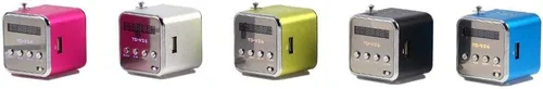 Vista 7 de Mini altavoz reproductor de música portátil ligero radio FM estéreo PC tarjeta de soporte de moda y disco U Plug Play Soporte FAT16 / FAT32 sistema