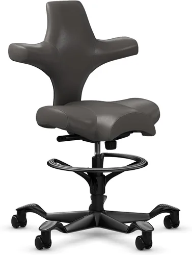 Vista 38 de HAG Capisco Silla de escritorio estándar ajustable, marco negro, asiento negro de vinilo ónix