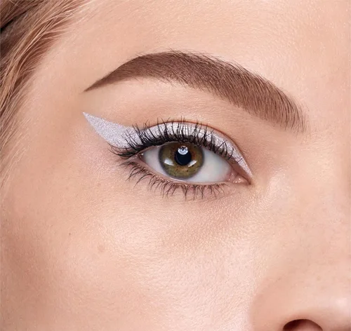 Vista 6 de COVERGIRL Eye Enhancer Exhibitionist Mascara 810 Negro/Marrón 0.3 fl oz (el embalaje puede variar)