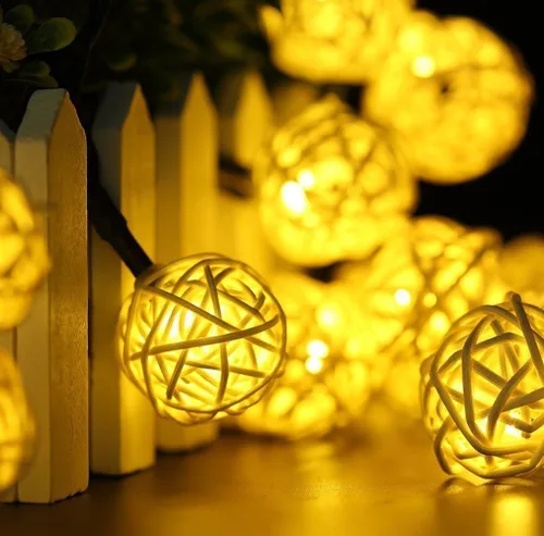 Vista 4 de Luces solares de bola de ratán, 30 LED, 20 pies, impermeables, luces de jardín para paisaje, patio, decoración de boda (blanco cálido)