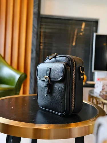 Vista 3 de Bolso cruzado de cuero para mujer, bolsa de mensajero antirrobo con gran capacidad, ranuras para tarjetas incorporadas, bolsa de hombro