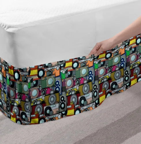 Vista 3 de Lunarable Falda de cama retro, patrón de cámara retro grunge, ilustración de estilo de caricatura, diseño de tecnología vintage, falda de cama