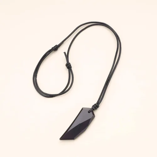 Vista 3 de COAI Collar con dije de colmillo de lobo en obsidiana para hombre