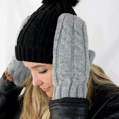 Vista 4 de isotoner Guantes Sherpasoft de punto trenzado grueso para mujer