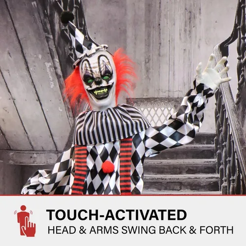 Vista 14 de Haunted Hill Farm Payaso parlante en el escenario Animatronic de Halloween