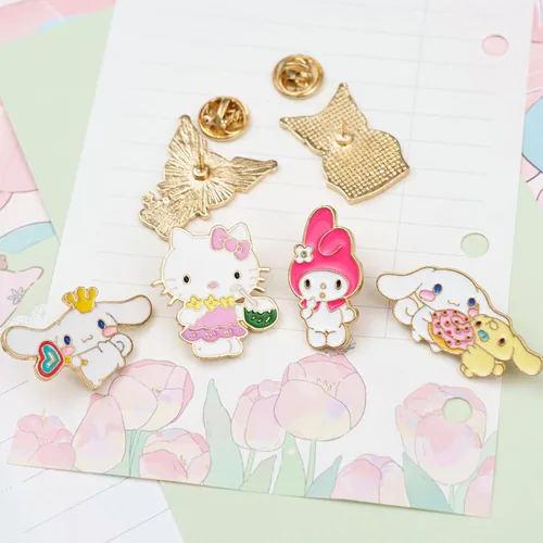Vista 5 de Broche de anime, 6 piezas, alfileres esmaltados para mochilas, ropa, chaquetas, sombreros, kawaii, caricatura, gato, perro, decoración, regalos