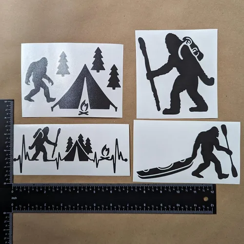 Vista 4 de Bigfoot - Calcomanías para camping, senderismo, kayak, paquete de 4: Bigfoot Heartbeat, Sasquatch Camping, Senderismo Bigfoot, Kayak Bigfoot Negro
