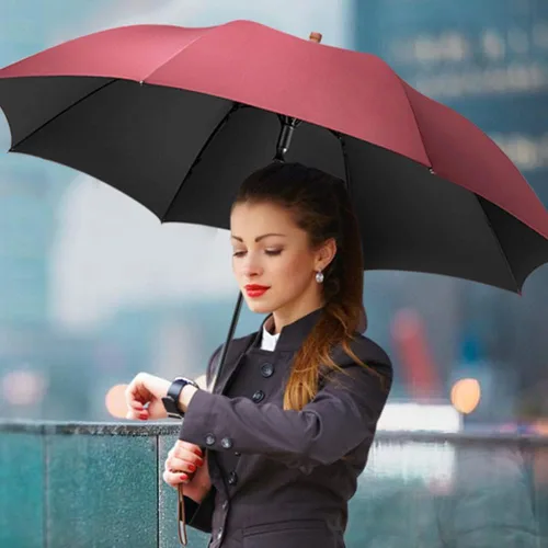 Vista 4 de Paraguas grande con mango de madera para lluvia, paraguas de golf abierto automático, resistente al viento, 54 pulgadas, elegante paraguas