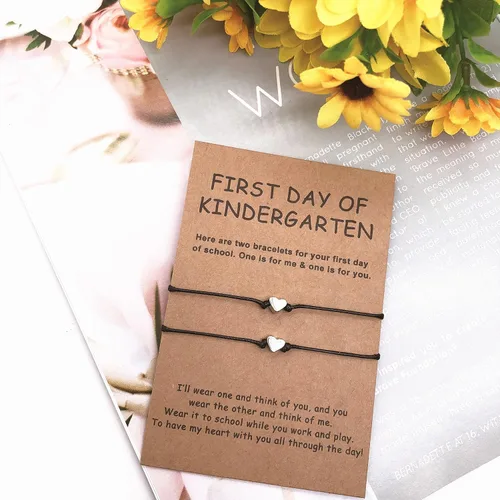 Vista 2 de FUNGOS First Day of School Bracelets Back to School Gift Mother and Daughter Bracelets Set Mommy and Me Back to School Bracelet Heart Bracelets