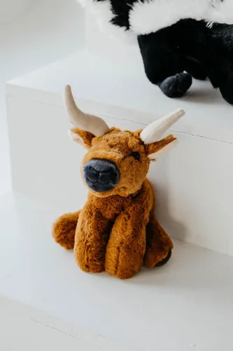Vista 8 de The Petting Zoo Longhorn - Peluche de animales salvajes, regalos para niños, animales salvajes de Onez, peluche de cuerno largo de 9 pulgadas