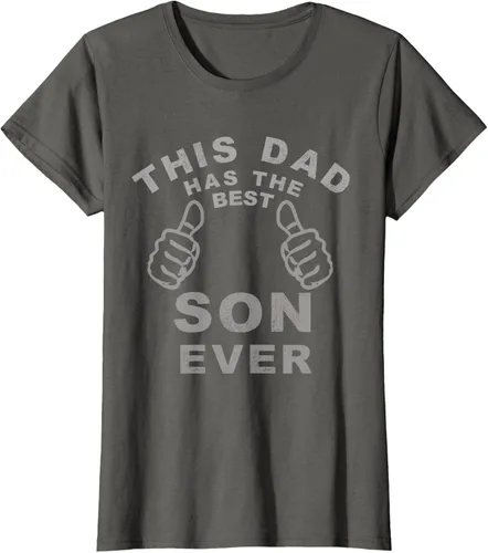 Vista 8 de Camiseta con texto en inglés "This Dad Has the Best Son Ever", regalo del día del padre, Negro