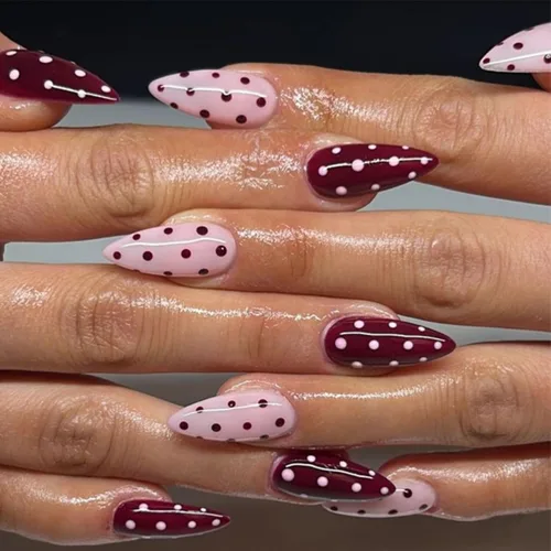 Vista 11 de IMSOHOT Uñas postizas a presión con forma de almendra, francesas, color azul medio, uñas postizas degradadas con purpurina con diseños de diamantes
