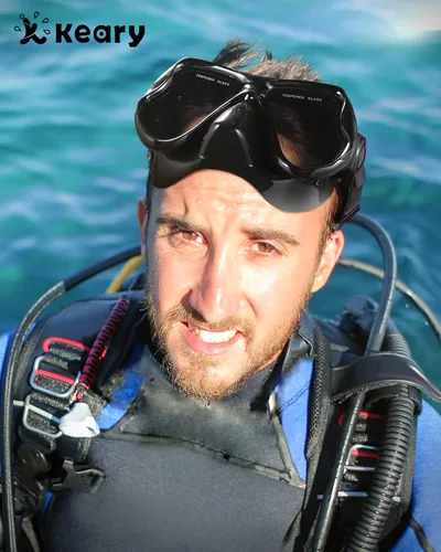 Vista 4 de Máscara de snorkel para natación Keary, máscara de buceo para adultos hombres mujeres jóvenes, gafas de natación antiniebla con vista clara de 180°