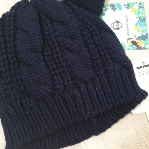 Vista 4 de Amberetech - Gorro tejido en crochet con orejas de gatito, para mujer, M, Azul Oscuro