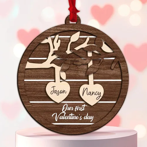 Vista 14 de Adorno personalizado para el primer aniversario, recuerdo romántico de corazón de cerámica con nombres y año, regalo para parejas, decoración única