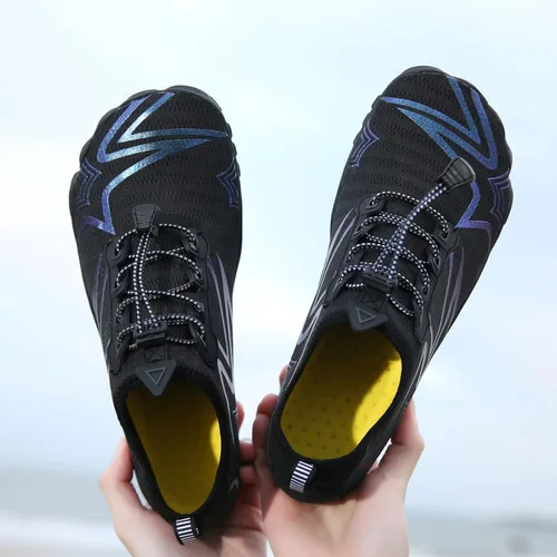 Vista 3 de Whatseaso Zapatos acuáticos para mujeres y hombres, de secado rápido, zapatos descalzos para buceo, natación, surf, aqua, caminar, playa, yoga