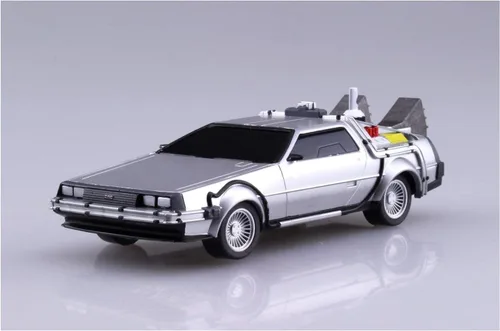 Vista 2 de Aoshima Regreso al futuro Parte II: Kit de modelo de retroceso a escala 1:43 de Time Machine