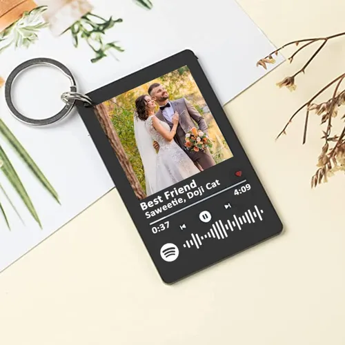Vista 5 de Llavero personalizado de Spotify con imagen, llavero de código de canción de música de Spotify escaneable personalizado Negro