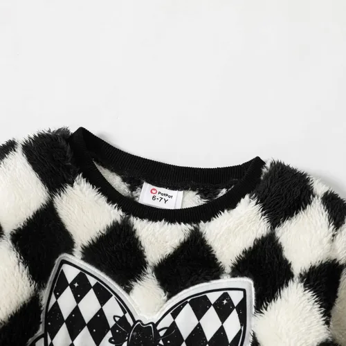 Vista 4 de L.O.L. Surprise! Conjunto de falda de manga larga a cuadros de forro polar, conjunto de 2 piezas, conjunto de ropa de invierno