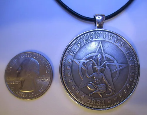 Vista 5 de Fantasy Hobo Coin 1881 Baphomet Pentagram Horned Goat Devil Head, COLGANTE, collar de cuerda de cuero de 24 pulgadas