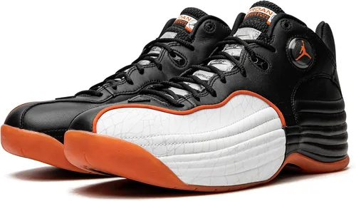 Vista 2 de Nike Air Jordan Jumpman Team I L.O. Zapatos de baloncesto para hombre