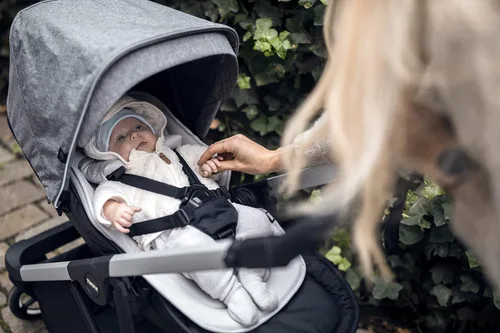 Vista 12 de Thule Cochecito de bebé Shine, características de cochecito de tamaño completo, diseño compacto y ligero, asiento reversible, cesta de Mezcla