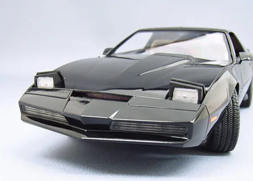 Vista 3 de Aoshima Knight Rider: Knight 2000 KITT Temporada 1 1:24 Kit de modelo a escala
