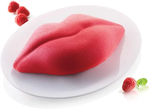 Vista 4 de Silikomart Molde de silicona Bacio (Kiss), molde flexible en forma de labios con tecnología 3D para postres horneados y congelados, fácil
