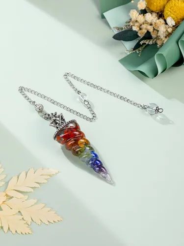 Vista 2 de Jovivi Péndulos naturales de cristal de 7 chakras para radiestesia de adivinación, corona de cono de espiral, péndulo puntiagudo con cadena, piedras