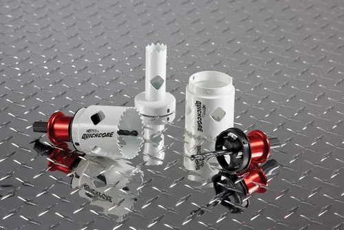 Vista 19 de Disston QUICKCORE - Juego de 13 piezas - sierras de agujero de 3/4", 7/8", 1 1/8", 1-3/8", 1-1/2", 1-3/4", 2", 2 1/8" y 2-1/2" y eje de cambio