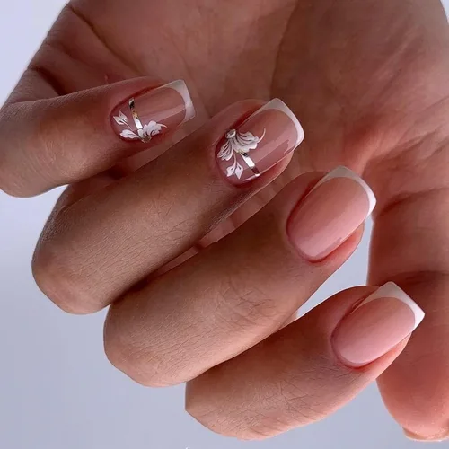 Vista 42 de Uñas postizas cortas cuadradas MABKJLF, uñas francesas falsas con gradiente, uñas de cobertura completa, flores blancas, uñas falsas con diseños