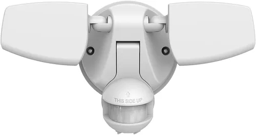 Vista 13 de HALO Luz LED de inundación y seguridad para exteriores, activada por movimiento, del atardecer al amanecer, 1420 lúmenes, bronce