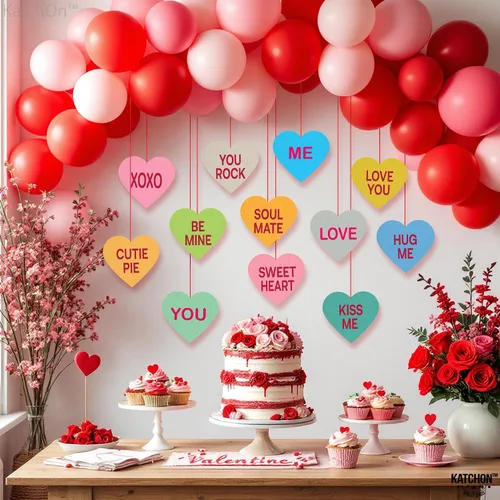 Vista 3 de KatchOn, Decoraciones de corazones de conversación de San Valentín, paquete de 12, sin bricolaje, guirnalda de corazón, decoraciones para el día