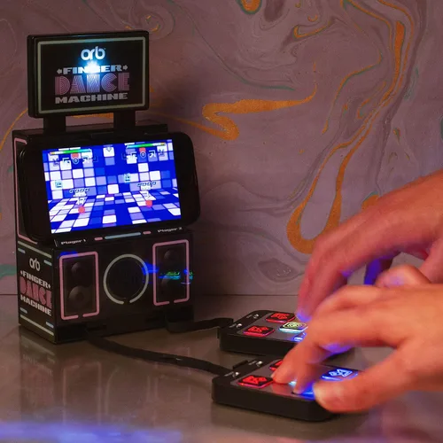 Vista 12 de Thumbs Up Retro Games Console Arcade Finger Dance Mat Máquina de consola de mano, compatible con iPhone, Samsung y otros teléfonos inteligentes