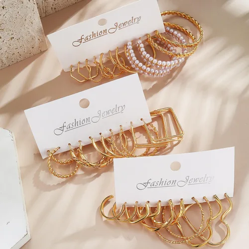Vista 5 de IFKM Juego de 24 pares de aretes de aro dorados para mujeres y niñas, hipoalergénicos, de cadena gruesa, trenzados, abiertos, paquetes de aretes