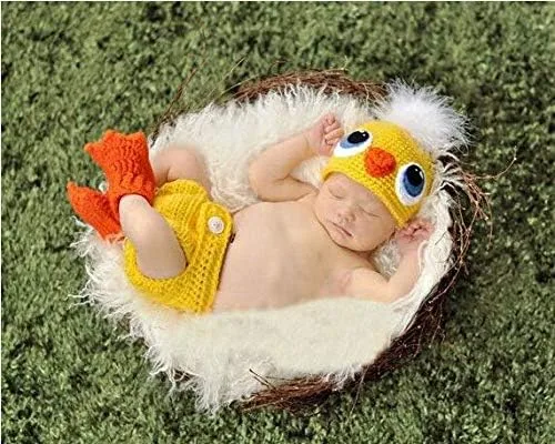 Vista 2 de Sombreros y trajes de punto de ganchillo para bebé recién nacido Pollo Amarillo Bebé