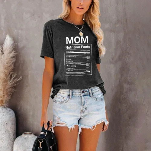 Vista 4 de Mom Nutrition Facts - Camiseta divertida para el día de la madre, camiseta con estampado de letras, camiseta casual de verano