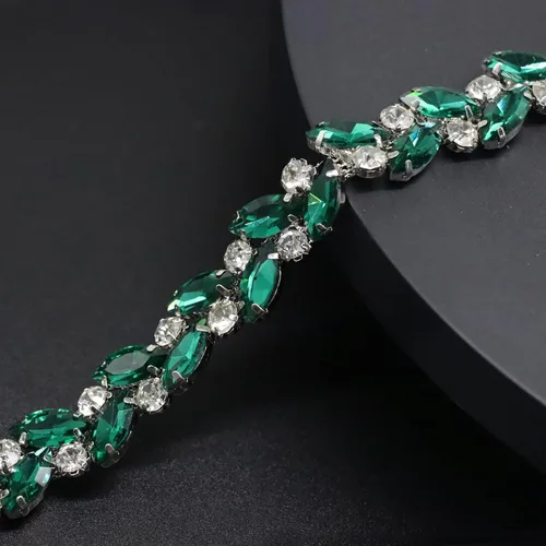 Vista 9 de Jerler Borde de diamantes de imitación de 1 yarda, aplique de cadena de diamantes de imitación, ideal para decoración de bricolaje y adornos de ropa